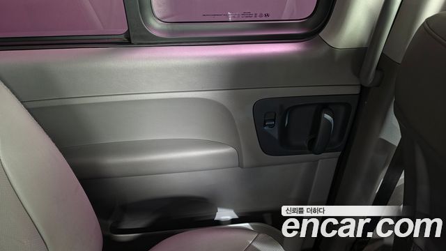 Hyundai Starex 2016 — photo 15