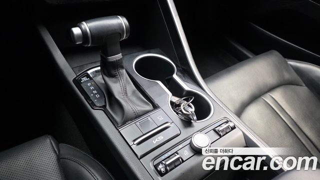 Kia K5 2023 — photo 12