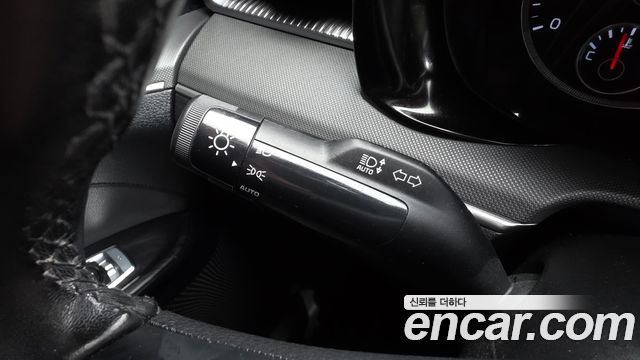 Kia K5 2023 — photo 27
