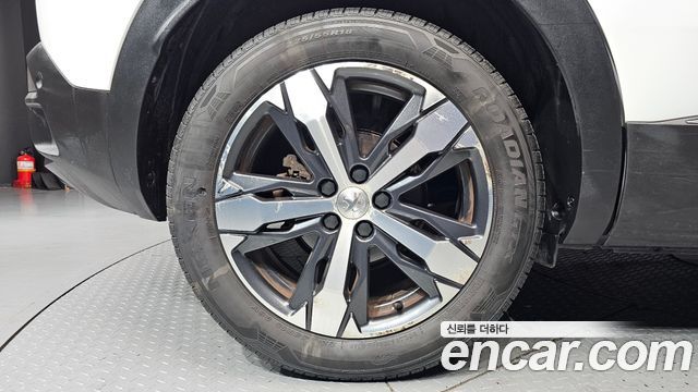 Peugeot 3008 2018 — photo 5