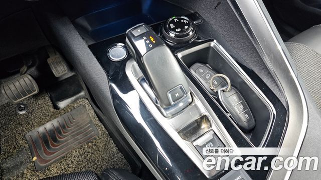 Peugeot 3008 2018 — photo 9