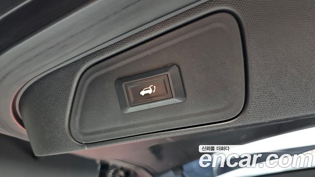 Peugeot 3008 2018 — photo 20