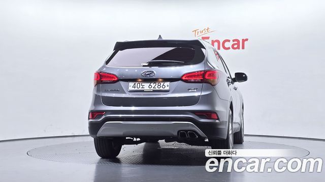 Hyundai Santafe 2016 — photo 4
