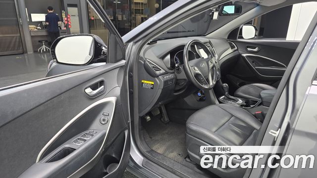 Hyundai Santafe 2016 — photo 10