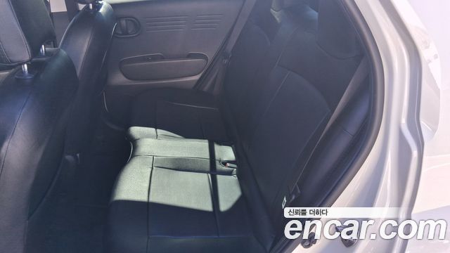 Hyundai Casper 2022 — photo 16