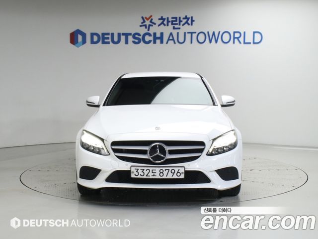 Mercedes-Benz C-Class 2019 — photo 3