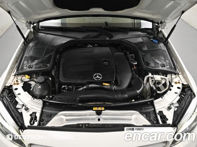 Mercedes-Benz C-Class 2019 — photo 6