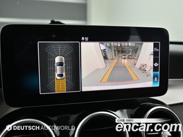 Mercedes-Benz C-Class 2019 — photo 15