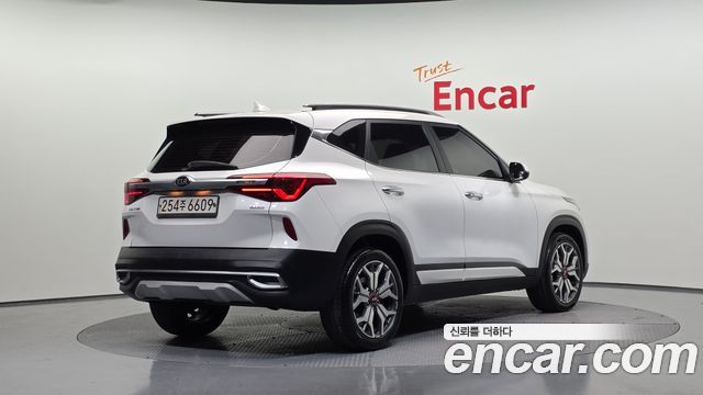 Kia Seltos 2021 — photo 2
