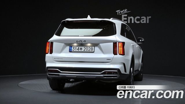 Kia Sorento 2023 — photo 4