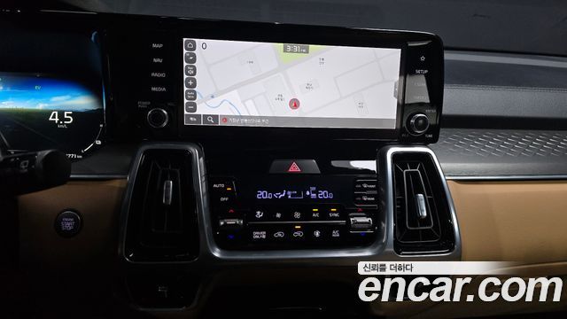 Kia Sorento 2023 — photo 24