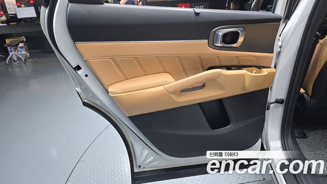Kia Sorento 2023 — photo 15
