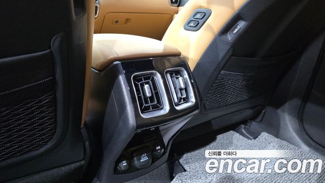 Kia Sorento 2023 — photo 34