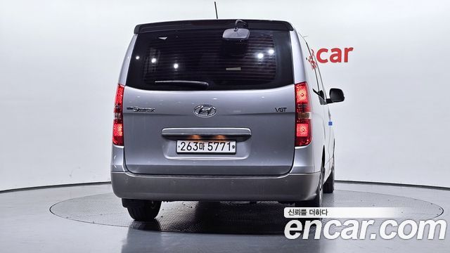 Hyundai Starex 2020 — photo 4