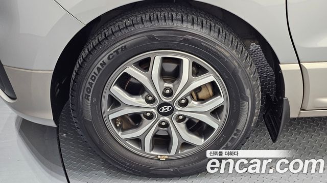 Hyundai Starex 2020 — photo 5