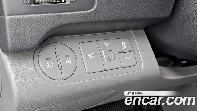 Hyundai Starex 2020 — photo 21