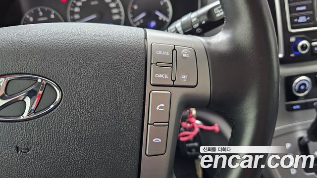 Hyundai Starex 2020 — photo 26