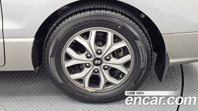 Hyundai Starex 2020 — photo 7