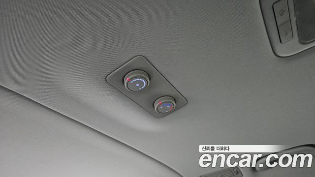 Hyundai Starex 2020 — photo 28