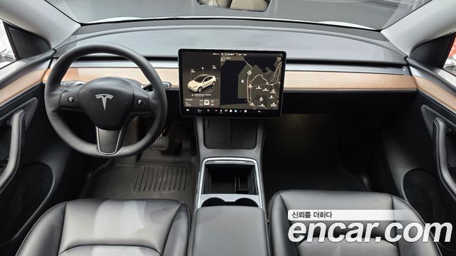 Tesla Model Y 2024 — photo 7