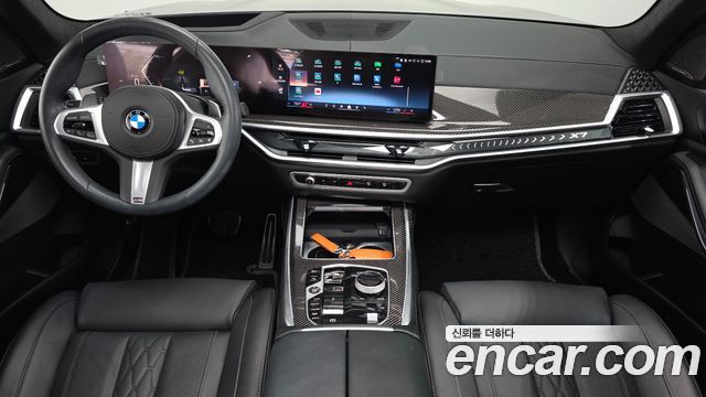 BMW X7 2025 — photo 10