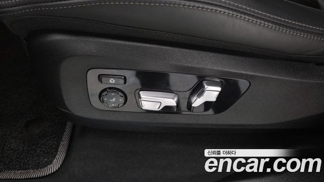 BMW X7 2025 — photo 35