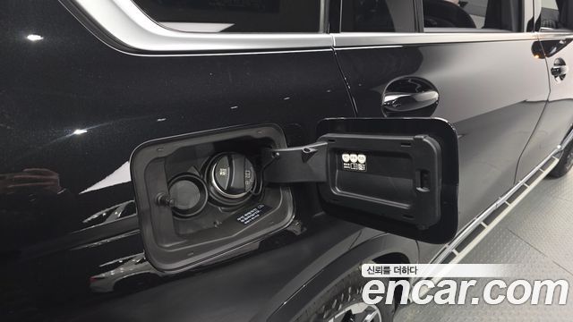 BMW X7 2025 — photo 38