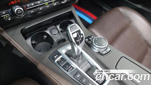BMW 5-Series 2016 — photo 9