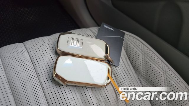 Kia K8 2023 — photo 32