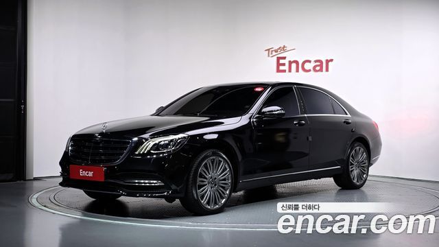 Mercedes-Benz S-Class 2019 — photo 1