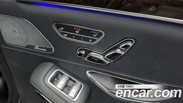 Mercedes-Benz S-Class 2019 — photo 24