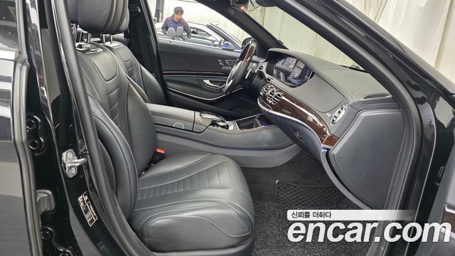 Mercedes-Benz S-Class 2019 — photo 16