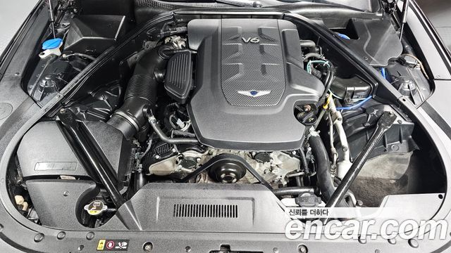 Genesis G80 2018 — photo 6