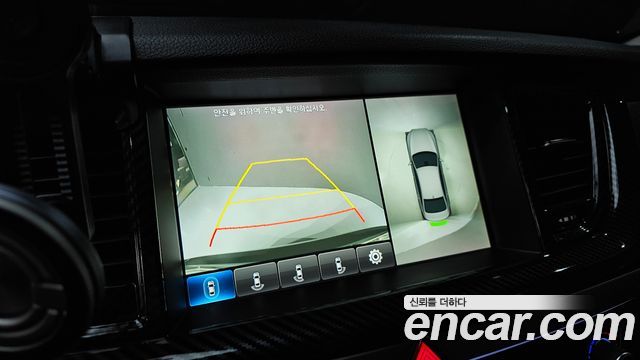 Genesis G80 2018 — photo 21