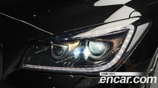Genesis G80 2018 — photo 8