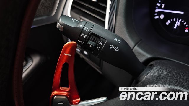 Genesis G80 2018 — photo 27