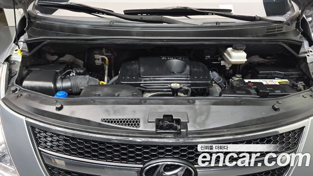 Hyundai Starex 2015 — photo 6