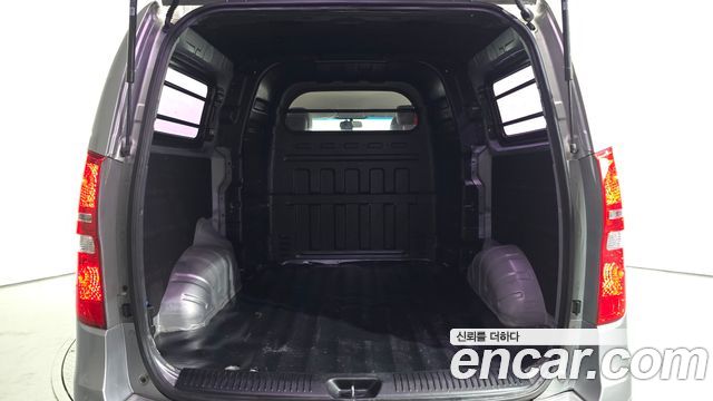 Hyundai Starex 2015 — photo 20