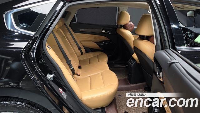 Kia K7 2020 — photo 17
