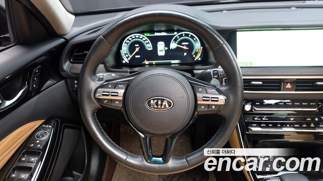 Kia K7 2020 — photo 18