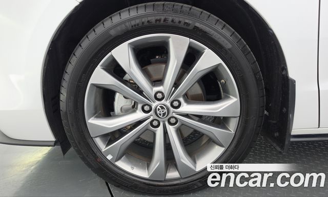 Toyota Sienna 2024 — photo 5