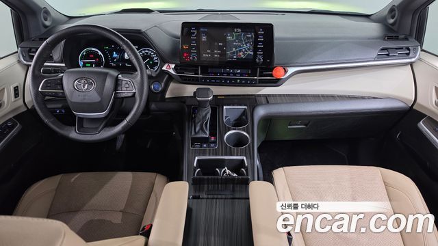Toyota Sienna 2024 — photo 10