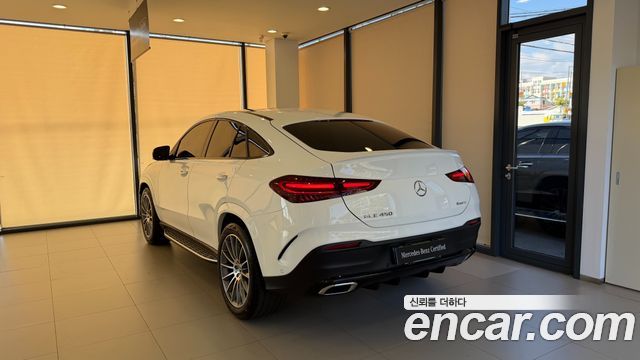 Mercedes-Benz GLE-Class 2026 — photo 2