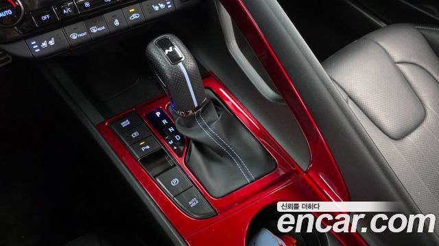 Hyundai AVANTE 2024 — photo 12