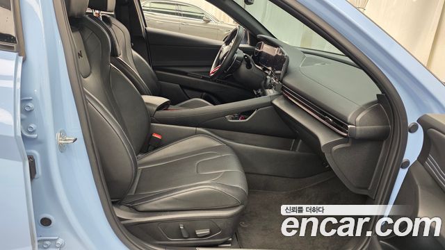Hyundai AVANTE 2024 — photo 16