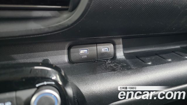 Hyundai Casper 2023 — photo 13