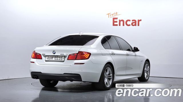 BMW 5-Series 2016 — photo 2