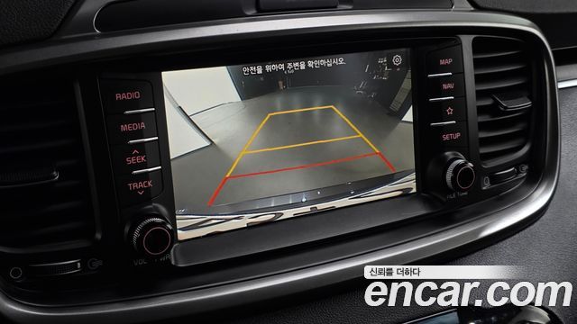 Kia Sorento 2019 — photo 14