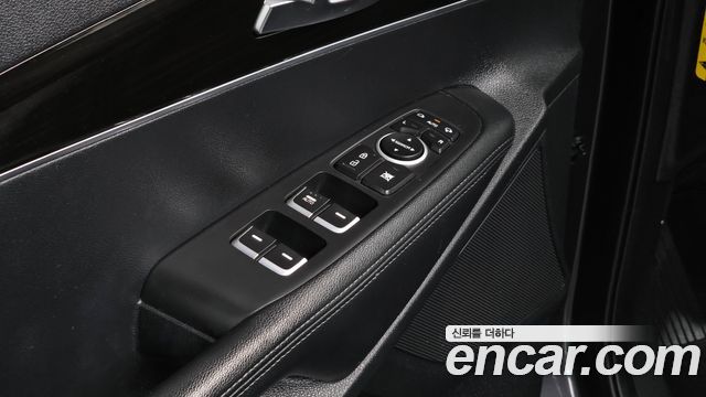 Kia Sorento 2019 — photo 16
