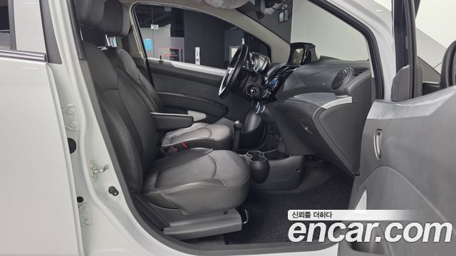 Chevrolet Korea Spark 2014 — photo 17